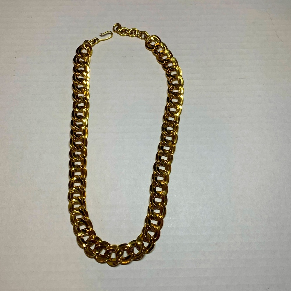 Vintage gold-toned necklace